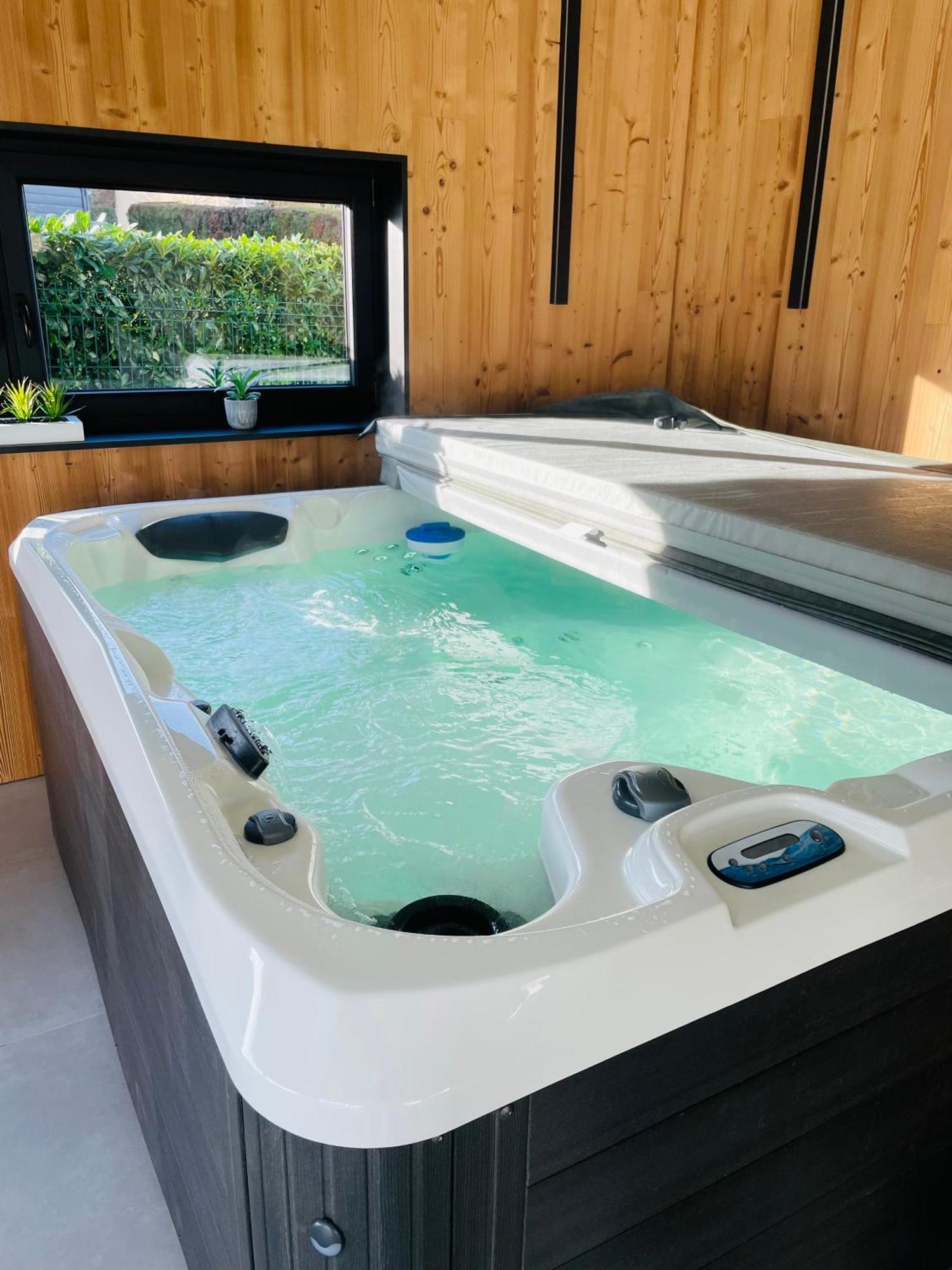 Maison Gite Chez Nounou Sauna Jacuzzi Jardin Arbore Etting Zewnętrze zdjęcie